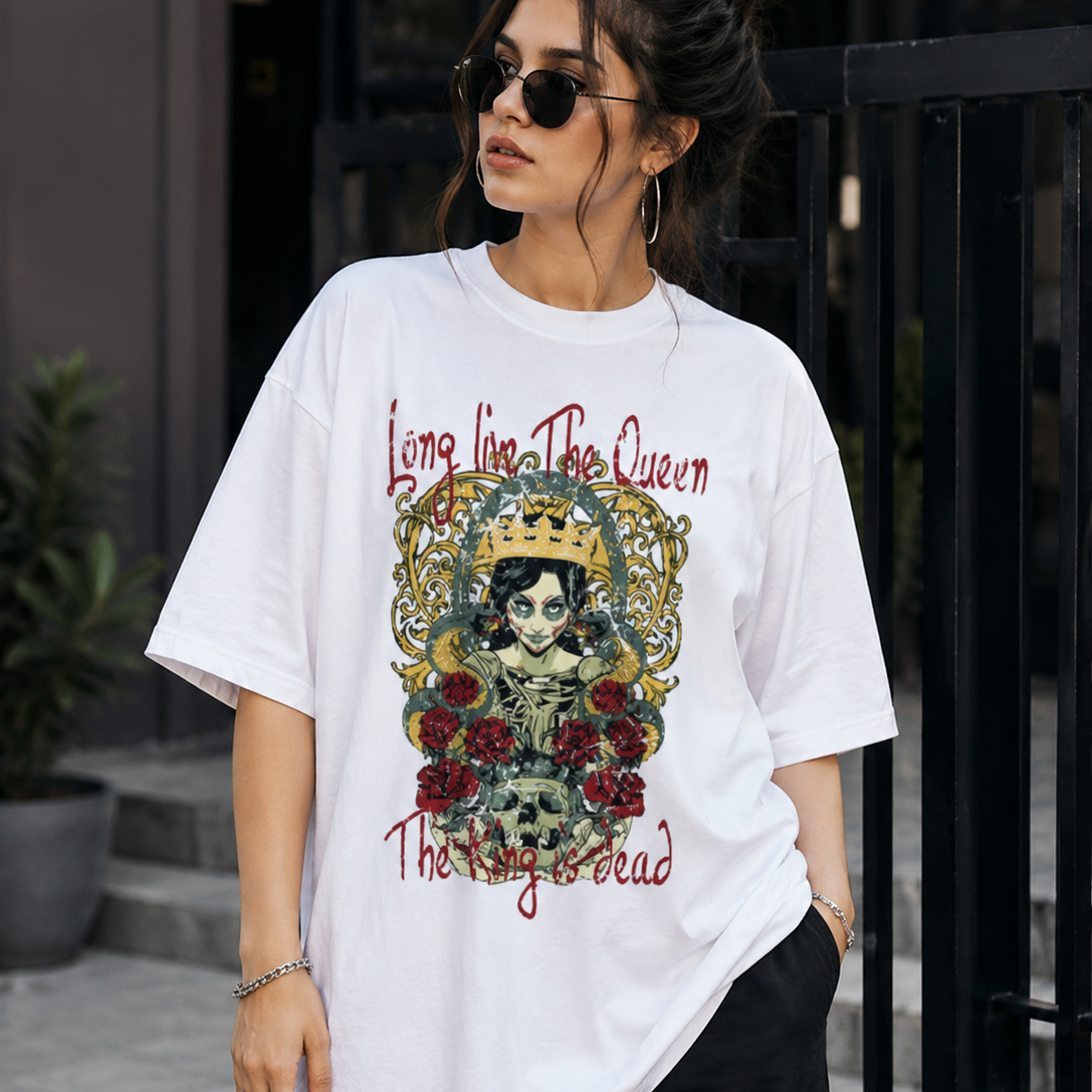 LONG LIVE THE QUEEN- Unisex Oversized Classic T-Shirt